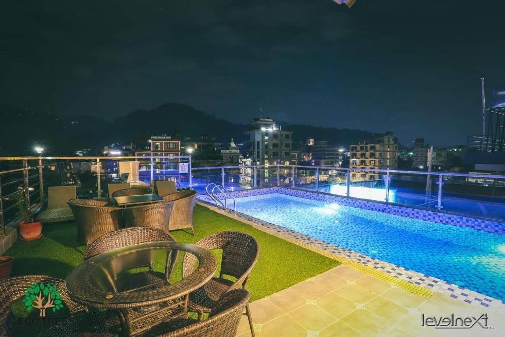 Hotel Eco Tree Pokhara Dış mekan fotoğraf