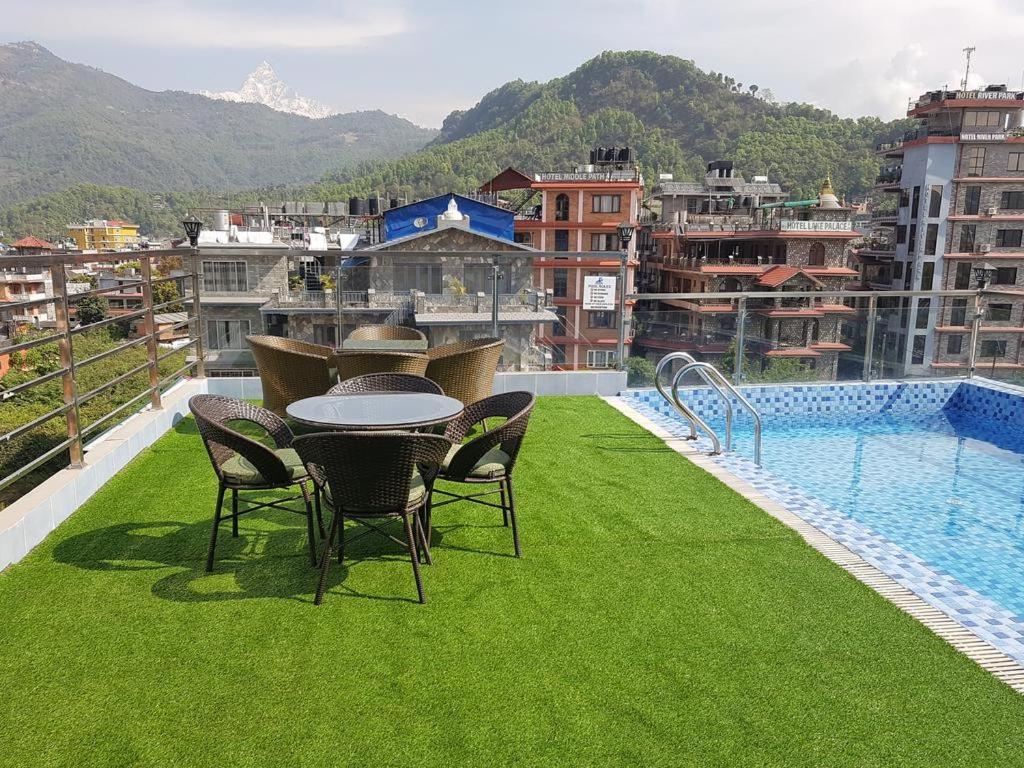 Hotel Eco Tree Pokhara Dış mekan fotoğraf