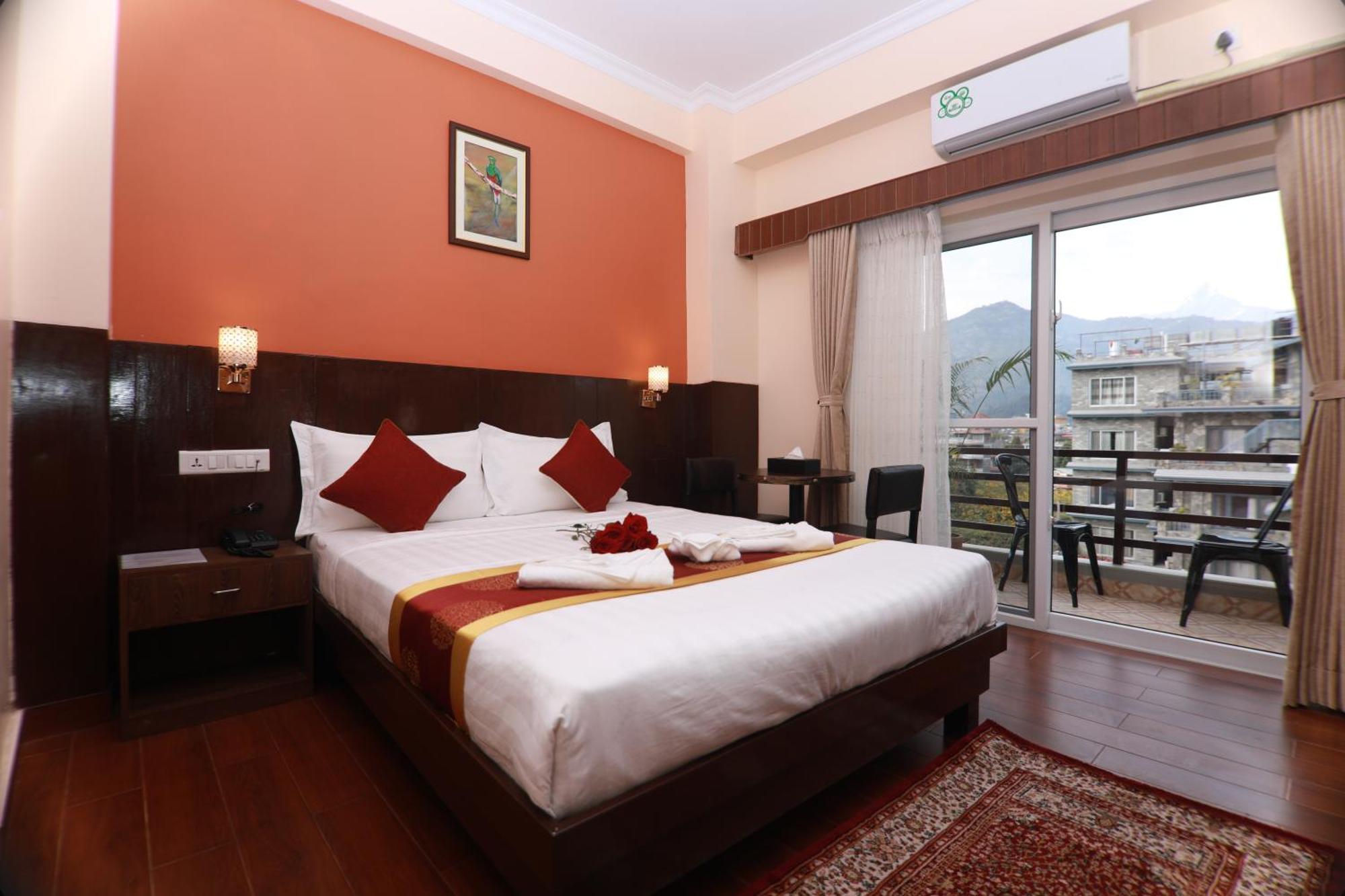 Hotel Eco Tree Pokhara Dış mekan fotoğraf